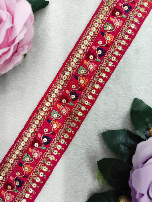 Beautiful Sabyasachi Multicolour 2 Inches Broad Border 100824